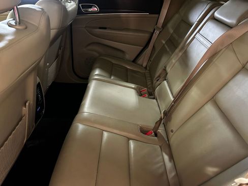 Used 2022 Jeep Compass Limited w/ Sun and Sound Group image 18