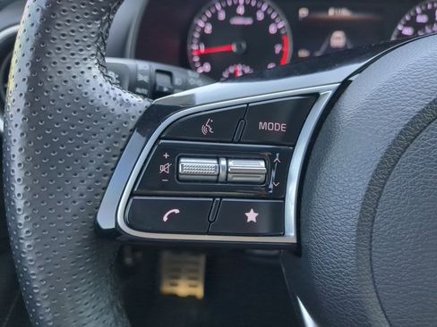 Used 2023 Kia Forte GT-Line image 19