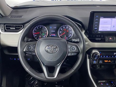 Certified 2022 Toyota RAV4 XLE Premium FWD image 18
