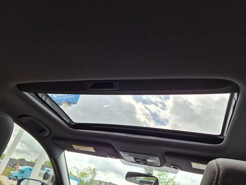 Used 2018 Honda Civic EX image 19