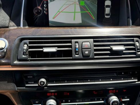 Used 2016 BMW 528i Sedan RWD image 9
