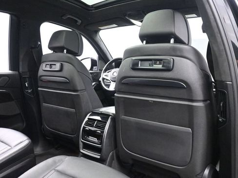 Used 2021 BMW X7 xDrive40i w/ M Sport Package AWD/4WD image 20