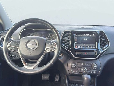 Used 2020 Jeep Cherokee Limited image 10