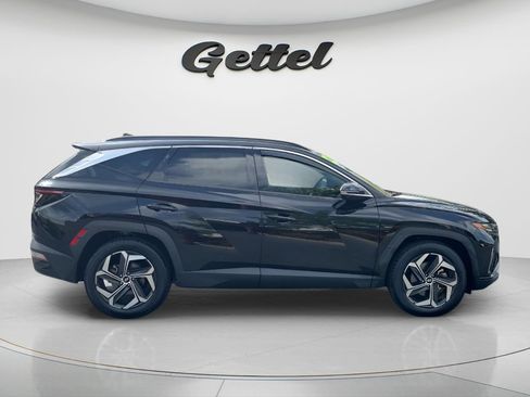 Used 2022 Hyundai Tucson Limited w/ Cargo Package FWD image 4