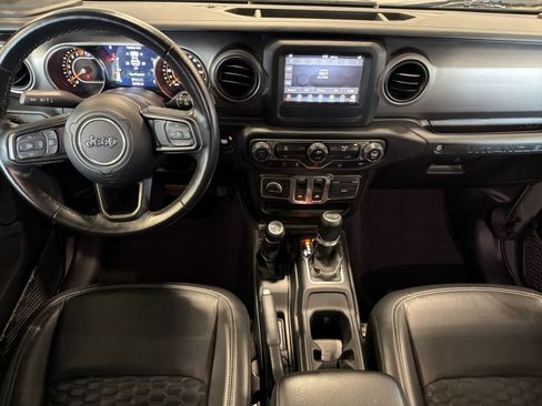 Used 2021 Jeep Wrangler Sport AWD/4WD image 3