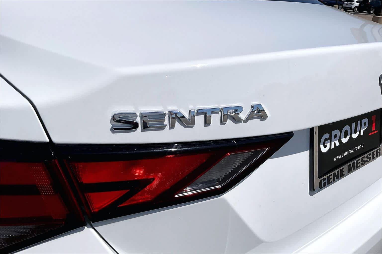 Used 2025 Nissan Sentra SV FWD image 29