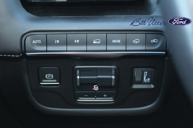 Used 2021 Cadillac Escalade Sport Platinum AWD/4WD image 22