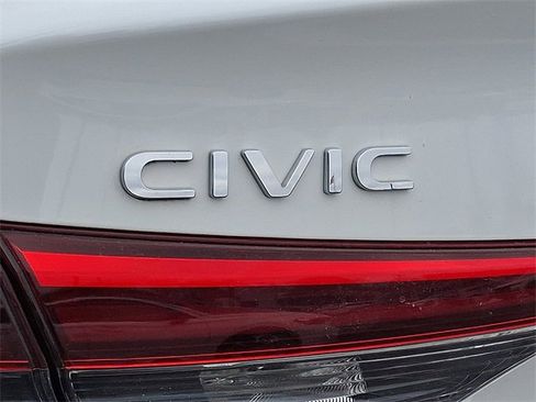 Used 2023 Honda Civic EX image 30
