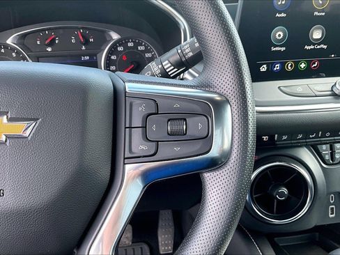 Used 2025 Chevrolet Blazer LT w/ Convenience Package image 20