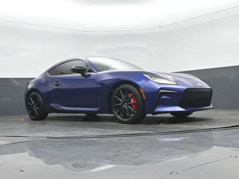 Used 2025 Toyota GR86 w/ Performance Package image 45