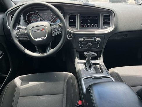 Used 2022 Dodge Charger SXT RWD image 15