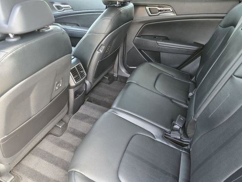 New 2026 Kia Sportage EX image 19