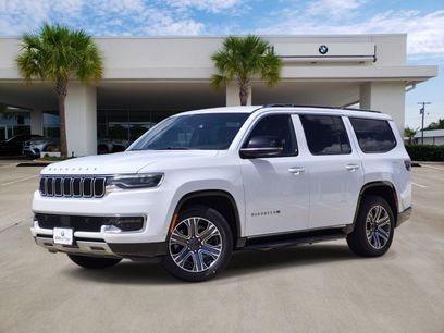 Used 2024 Jeep Wagoneer Series II w/ Flexible Seating Group