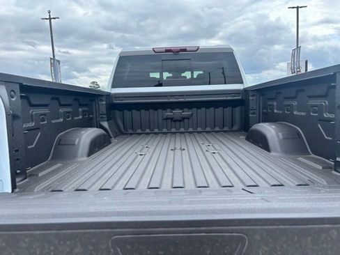 New 2026 Chevrolet Silverado 2500 High Country w/ High Country Premium Package AWD/4WD image 10