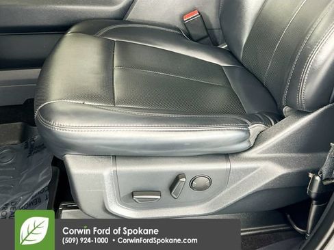 Used 2022 Ford Expedition XLT AWD/4WD image 27