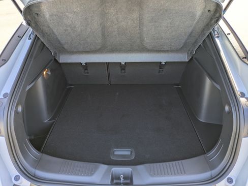 Used 2025 Buick Envista Preferred w/ Convenience I Package image 13