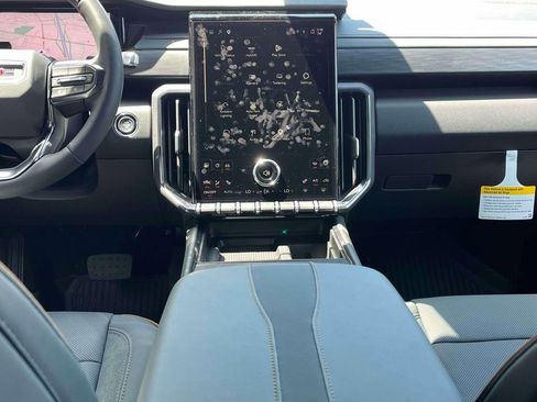 New 2026 GMC Acadia AT4 w/ Super Cruise Package AWD/4WD image 13