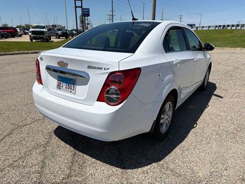 Used 2013 Chevrolet Sonic LT FWD image 5