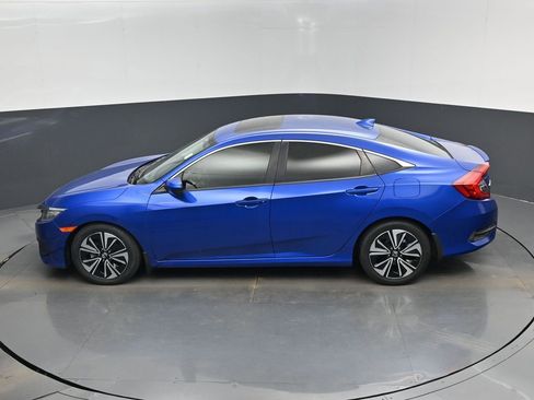Used 2018 Honda Civic EX-T image 14