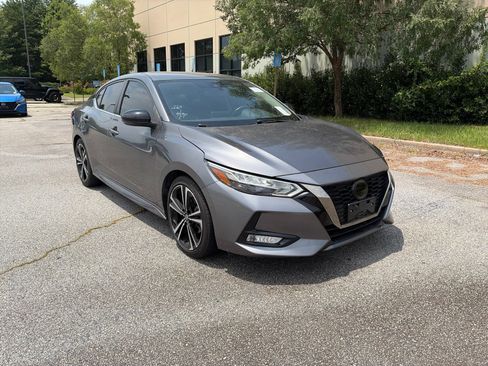 Used 2023 Nissan Sentra SR w/ Trunk Package FWD image 8