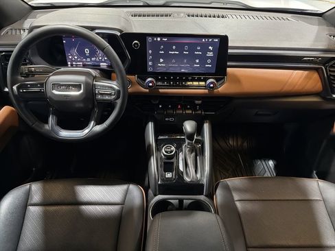 Used 2023 GMC Canyon AT4 w/ AT4 Premium Package image 28