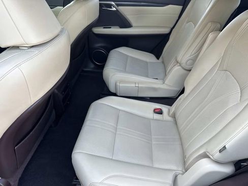 Used 2019 Lexus RX 450hL Luxury image 16