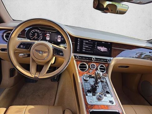 Used 2022 Bentley Continental GT AWD/4WD image 10