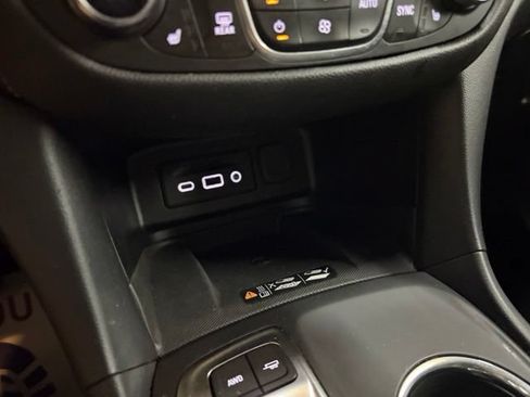 Used 2019 Chevrolet Equinox Premier AWD/4WD image 43