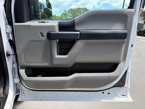 Used 2020 Ford F150 XL w/ Equipment Group 101A Mid RWD image 13