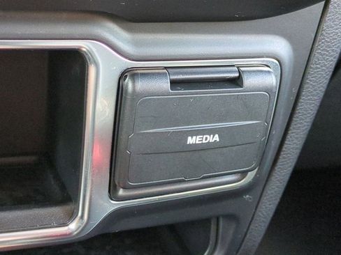 Used 2018 Jeep Wrangler Sport image 20