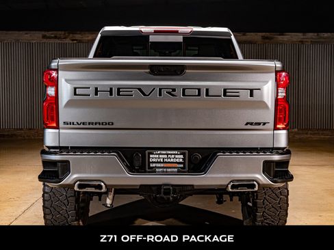 Used 2024 Chevrolet Silverado 1500 RST image 7