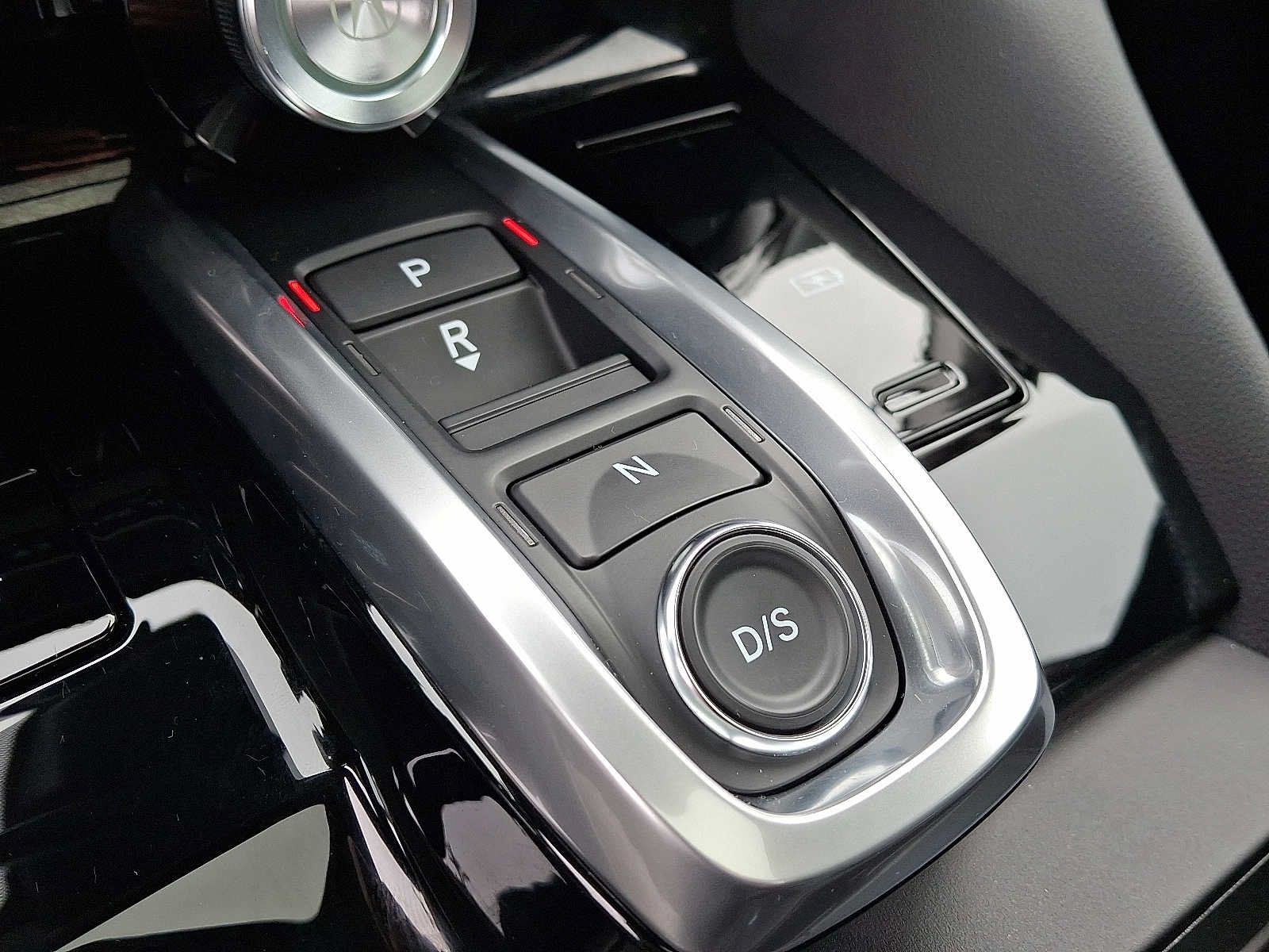Used 2026 Acura MDX SH-AWD image 15