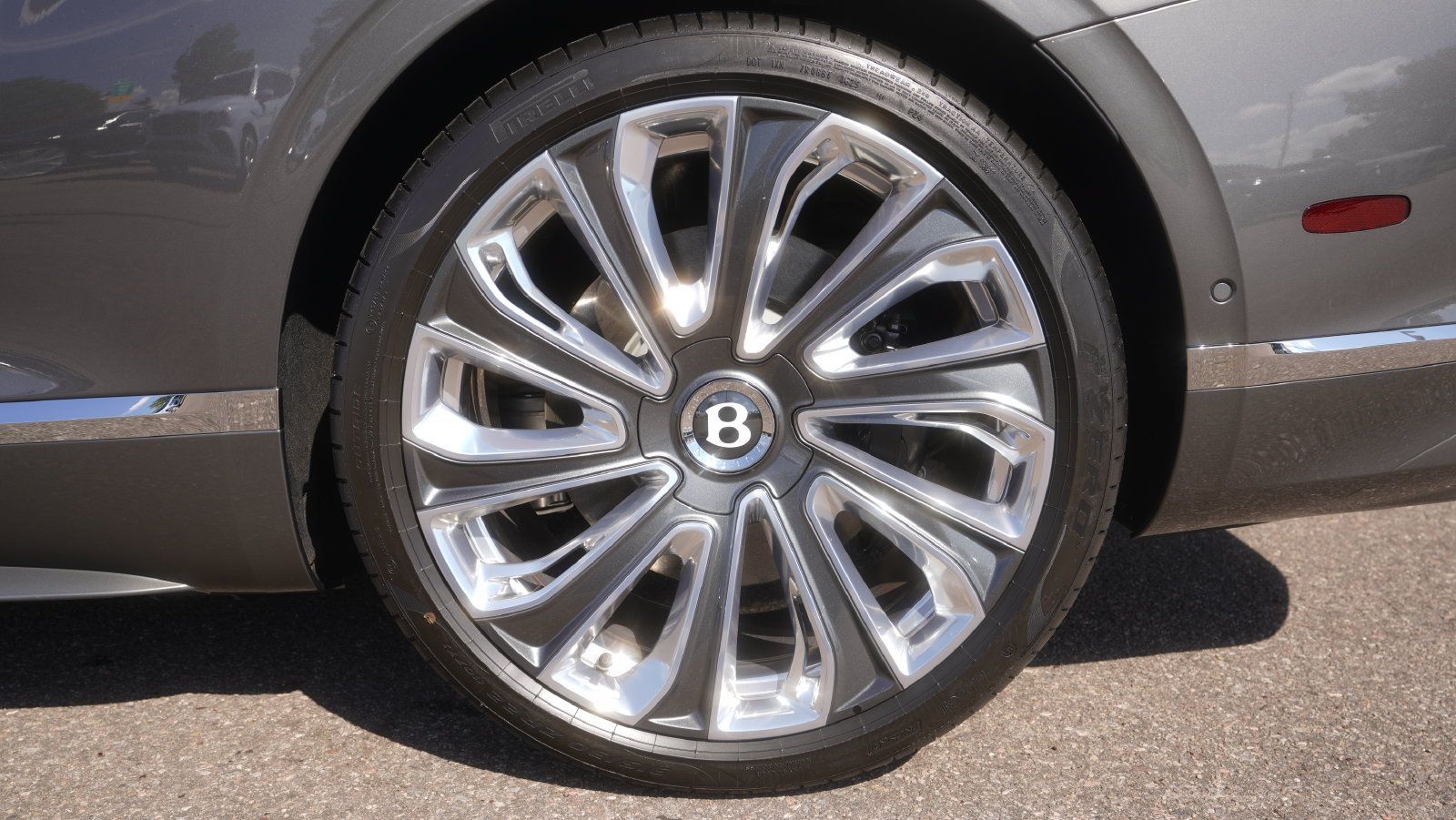 Certified 2026 Bentley Continental GT Mulliner AWD/4WD image 7