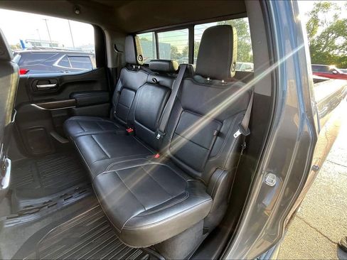 Used 2021 GMC Sierra 1500 SLT AWD/4WD image 6
