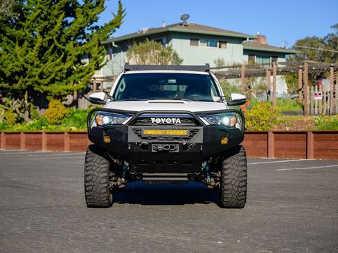 Used 2017 Toyota 4Runner TRD Off-Road Premium image 1