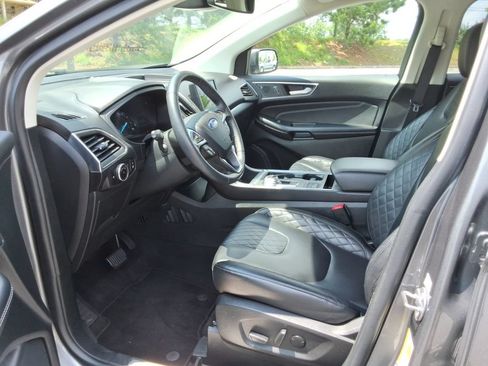 Used 2024 Ford Edge Titanium AWD/4WD image 22
