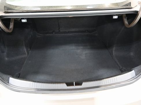 Used 2022 Chevrolet Malibu LT image 23