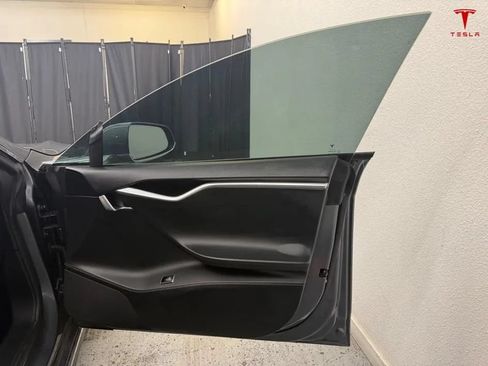 Used 2014 Tesla Model S P85 RWD image 20