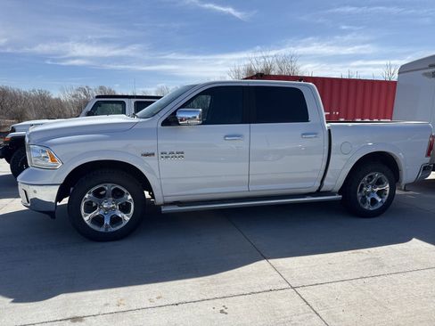 Used 2017 RAM 1500 Laramie w/ Convenience Group image 2