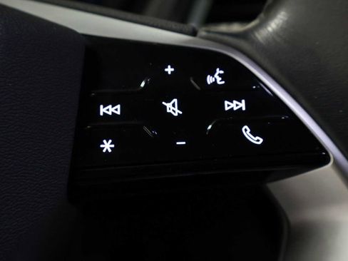 Used 2023 Audi Q4 e-tron Premium AWD/4WD image 22