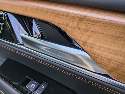 New 2024 Jeep Grand Wagoneer Series III image 39