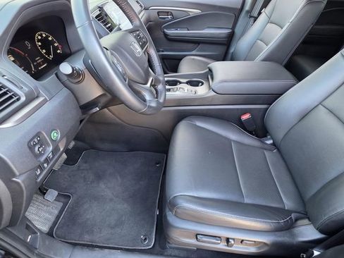 Used 2025 Honda Ridgeline RTL image 6