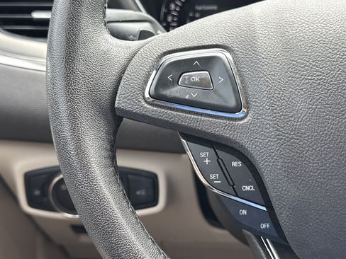 Used 2018 Lincoln MKC Premiere FWD image 14
