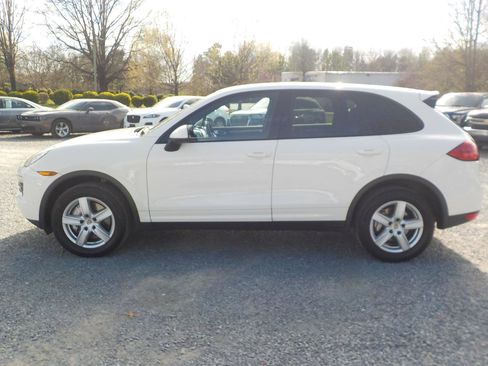 Used 2012 Porsche Cayenne S image 2