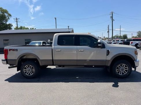 Used 2018 Ford F350 Lariat AWD/4WD image 4