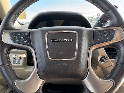 Used 2018 GMC Yukon Denali w/ Denali Ultimate Package image 21