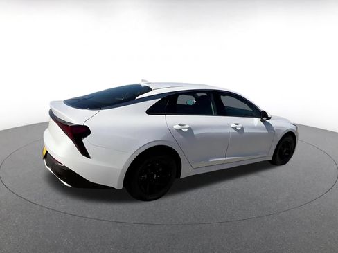 Used 2025 Kia K5 LXS FWD image 14