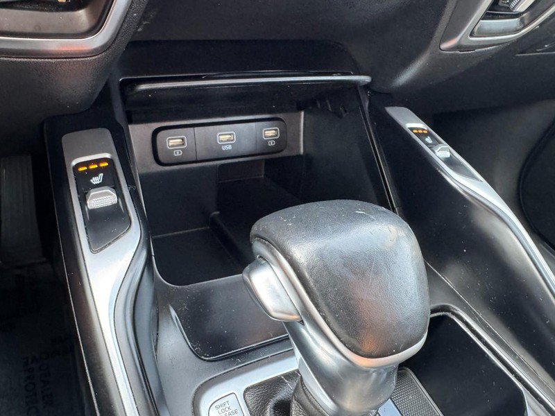 Used 2021 Kia Sorento S w/ Panoramic Sunroof Package FWD image 19