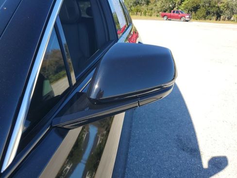 Used 2025 Cadillac Lyriq Luxury image 21