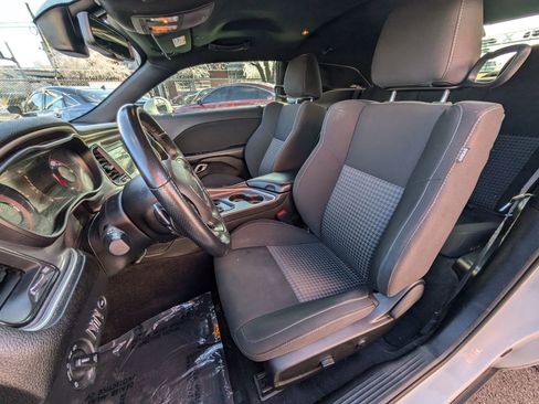 Used 2022 Dodge Challenger GT w/ Blacktop Package image 15